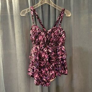 Torrid Wireless Tiered Flounce purple Tankini Top geo lava bathing suit swim 1